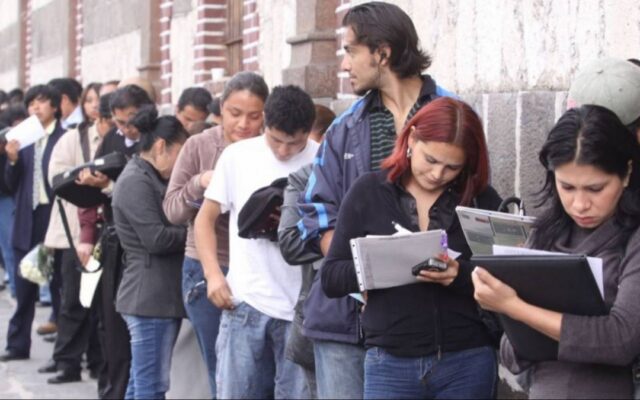 Tragedia laboral: desempleo al 7,8% y 3 millones sin trabajo, jóvenes los más golpeados