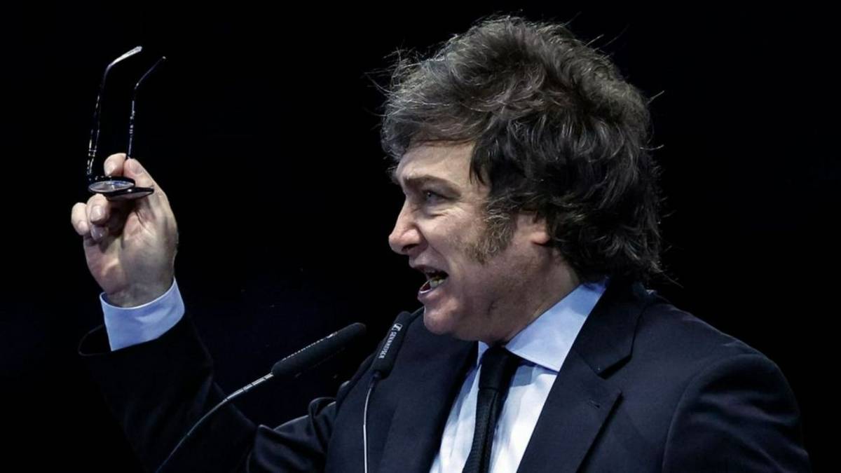 Milei arranca la etapa post Adorni con guiño a gobernadores y Santilli como nuevo jefe de Gabinete
