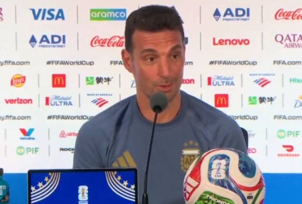 Scaloni reveló el mensaje clave tras el penal fallado de Messi: «No había que apresurarse»