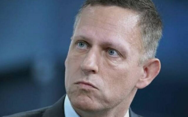 Milei pierde el auxilio de Peter Thiel y sigue la masacre en el sector nuclear