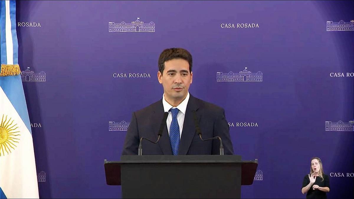 Ravier se estrena como vocero y marca la cancha: "No voy a opinar sobre causas judiciales"