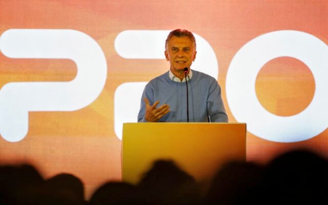 Macri, furioso: el caso Adorni tapa los «avances» del país y el PRO se juega todo