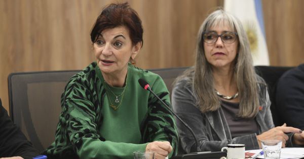 Escándalo Adorni: denuncian que Milei protegió a un "chorro" y se le cayó el discurso anticasta