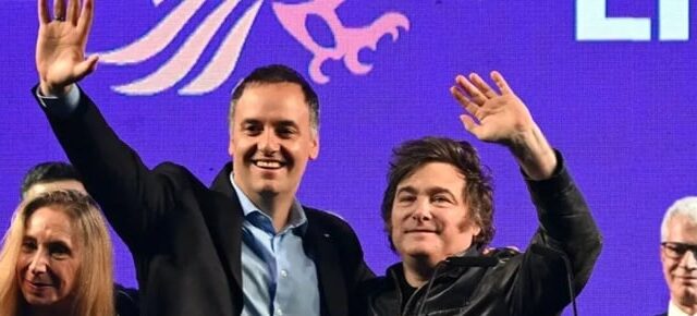 Milei se aferra a Adorni mientras el Congreso le exige la cabeza y la interna libertaria estalla