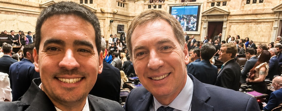 Milei echó a Adorni y Santilli asume como jefe de Gabinete: la rosca karinista se impuso
