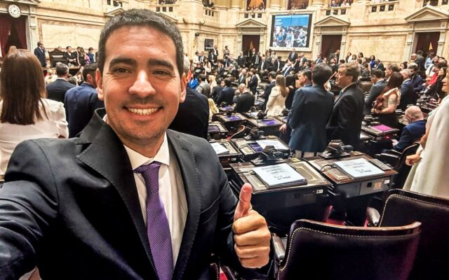 Vocero de Milei: el oficio más difícil del mundo, con o sin Adorni