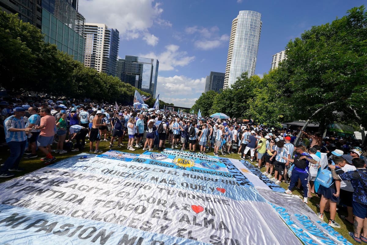 Mundial 2026: ¡otro banderazo multitudinario en Dallas bajo un calor infernal!