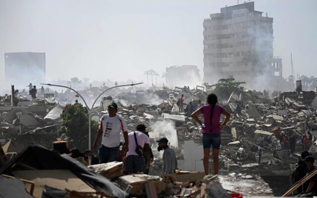 Tragedia en Venezuela: 589 muertos y 50.000 desaparecidos tras los terremotos