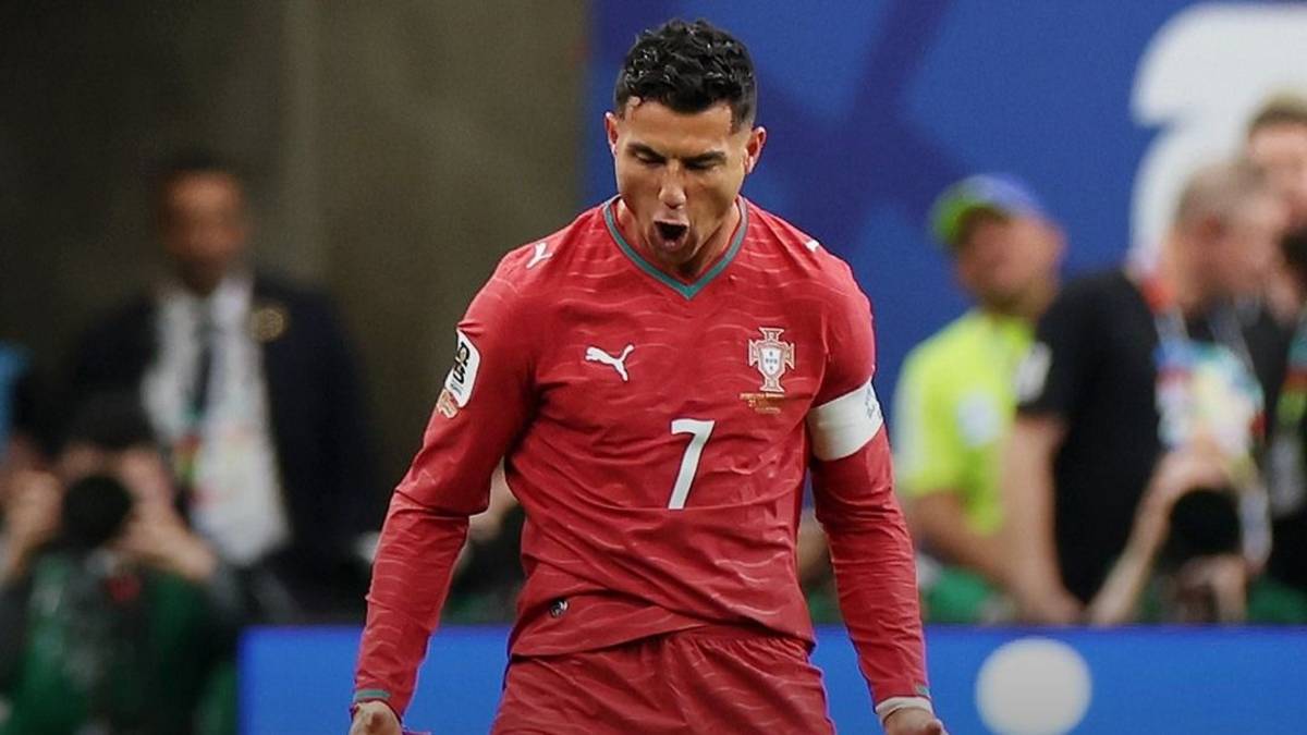 ¡Doblete de CR7! Portugal se recuperó del papelón y goleó 5-0 a Uzbekistán