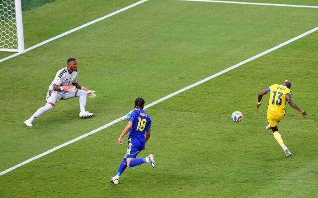 ¡Héroe mundialista! Eloy Room, de la goleada de Messi a récord de atajadas y primer punto de Curazao