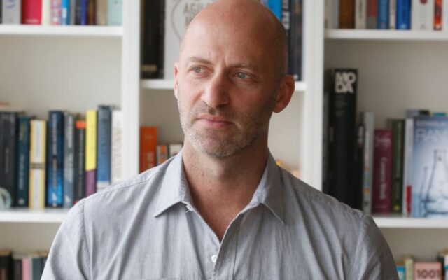 Estanislao Bachrach: “El bienestar no depende de lo que tenés, sino de lo que sos”