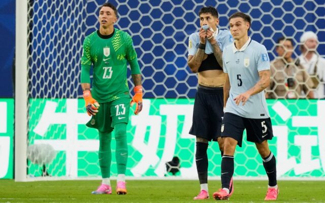 Uruguay se complica: otro empate que lo deja al borde del abismo y cambia los planes de la Argentina