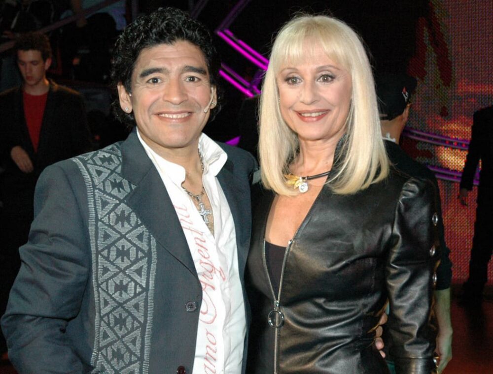 El vaticinio de Raffaella Carrà a Maradona: la noche que le dijo que sería DT de Argentina