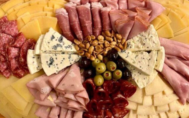 Alerta en el Mundial: nutricionista revela que la picada escondería un riesgo cancerígeno