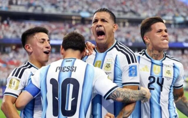 The 1893 on Argentina's Jersey: The Tribute to the Origins That Few Know