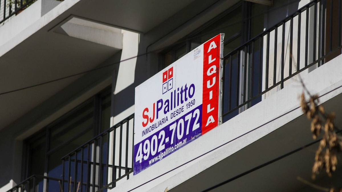 Trabajar ya no alcanza: el salario perdió la carrera contra el alquiler en Argentina