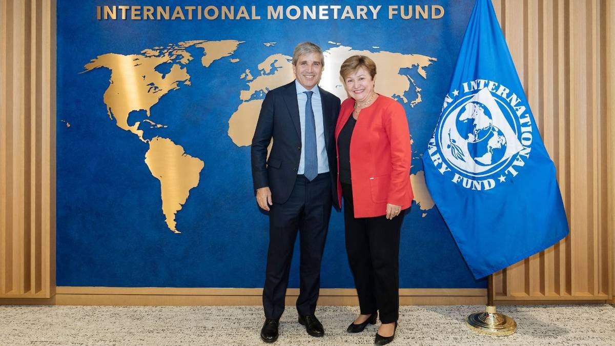 Presión del FMI: Milei avanza con reforma del BCRA para limitar emisión