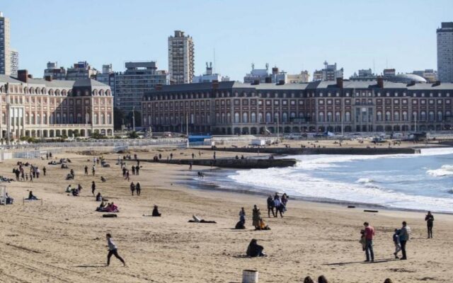 Vacaciones de invierno 2026: una familia tipo necesita hasta 7 millones de pesos para irse una semana