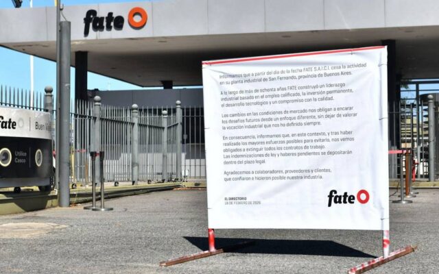 Estalló la guerra en Fate: el SUTNA denuncia provocaciones patronales a horas de la audiencia clave