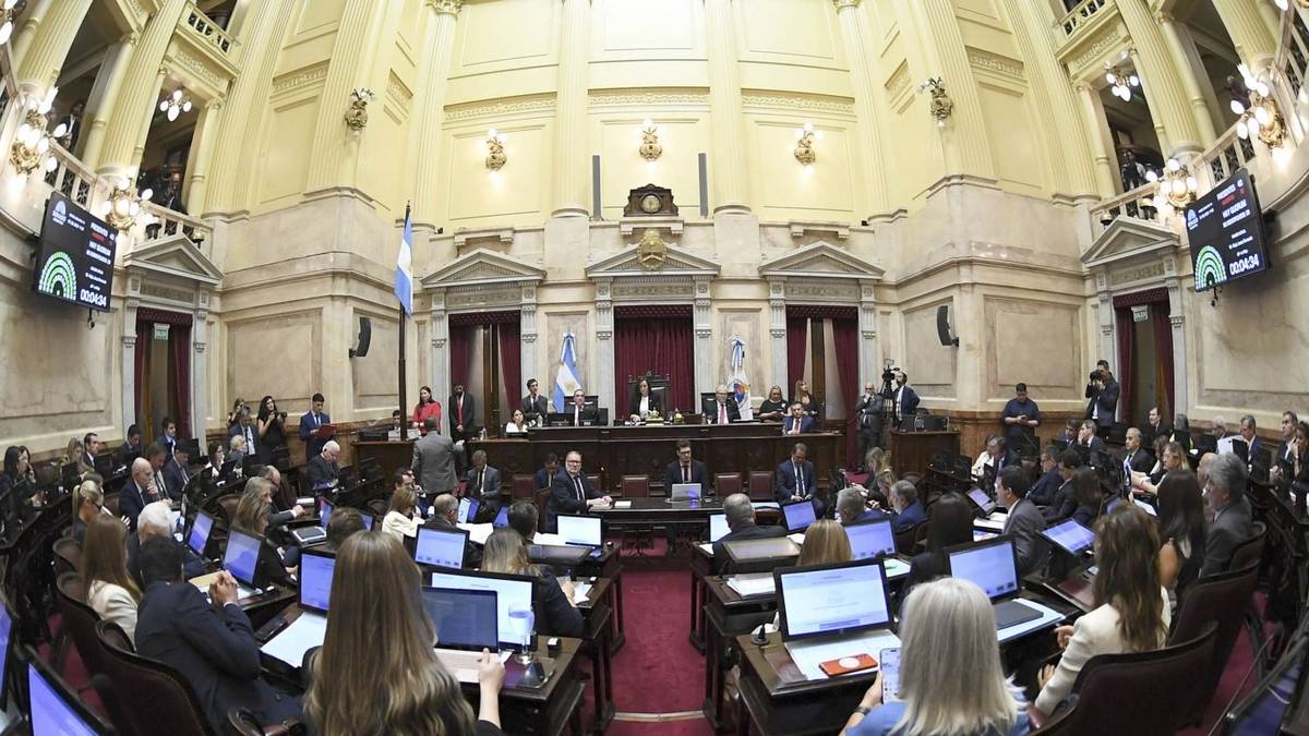 En pleno invierno, LLA busca descongelar el vaciamiento de Zona Fría en el Senado