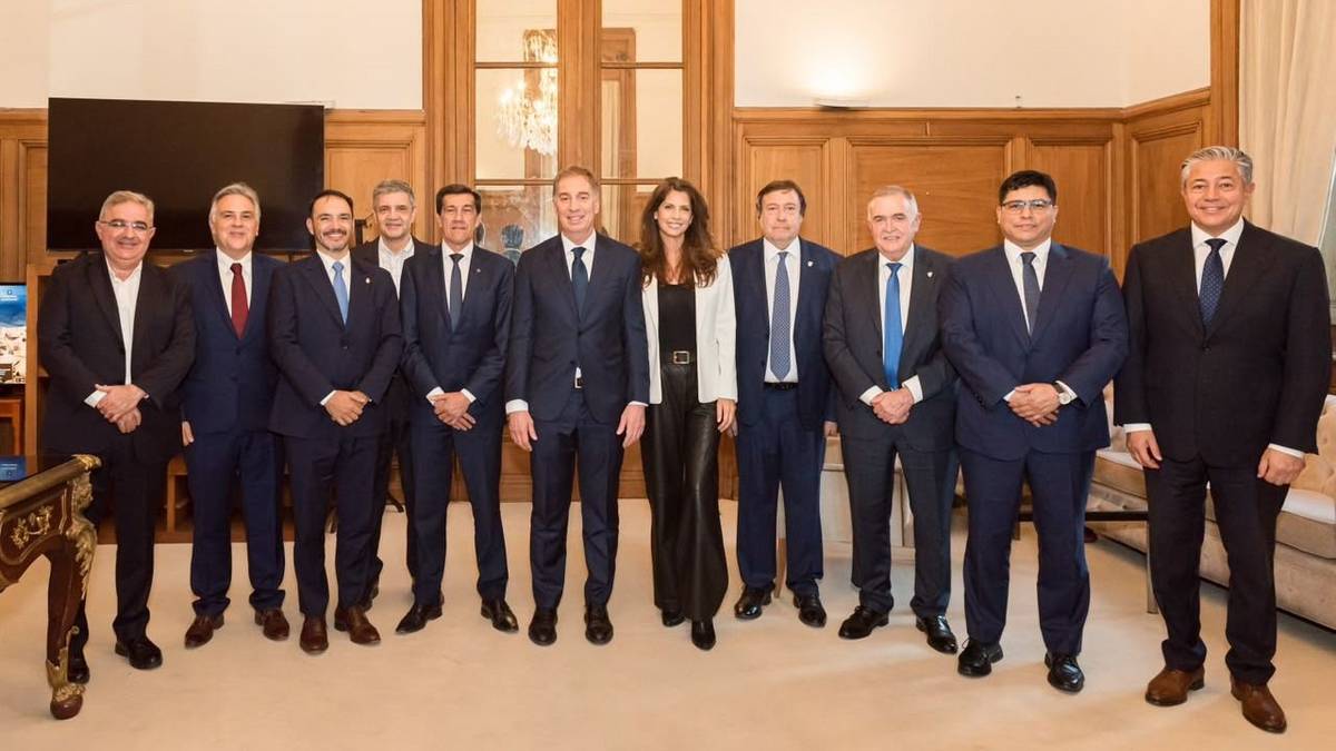 La crisis explota: los 'empleos refugio' se disparan en las provincias y la informalidad trepa al 44,2%