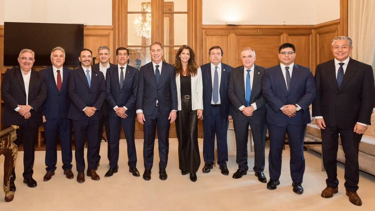 Gobernadores festejan a Santilli, pero la Coparticipación se les escapa: 8,5% menos en el primer semestre