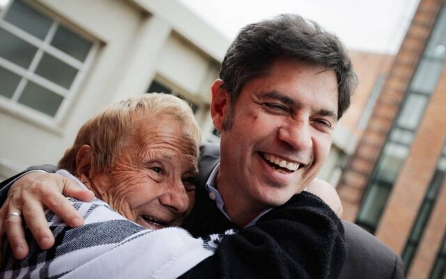 Kicillof se consolida como el gran líder opositor a Milei, según encuestas