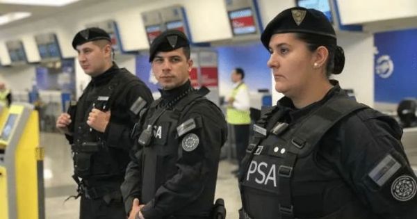 Gobierno oficializa nuevo protocolo antirrata en aeropuertos: más control y secretismo