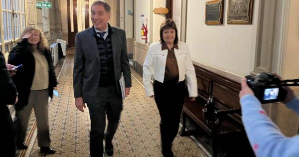 Negocia Gobierno con el PRO: concesiones a cambio de apoyo para leyes clave