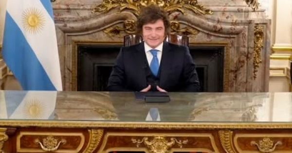 Milei impulsa reformas en BCRA, blanqueo y propiedad privada