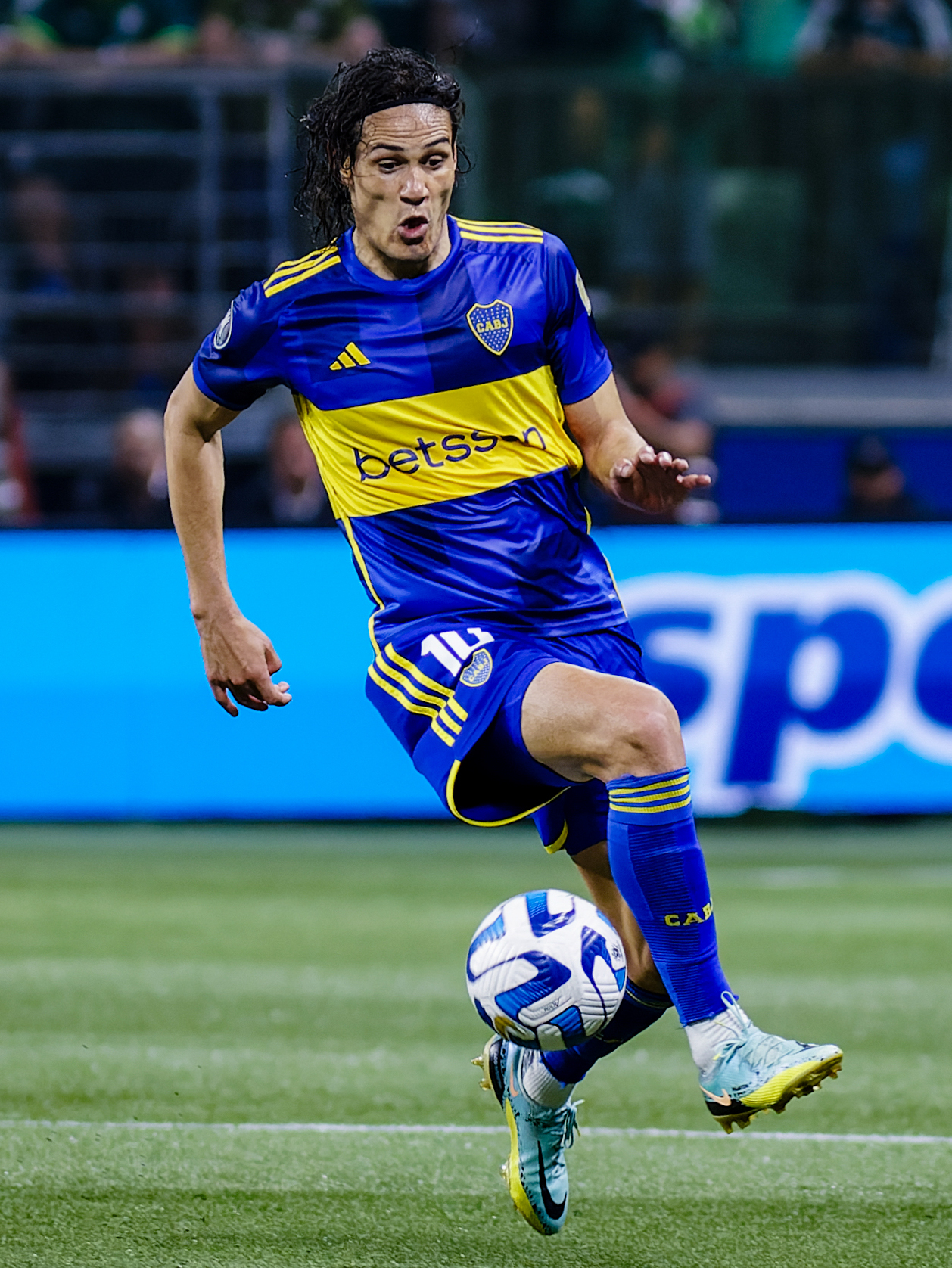 CAVANI SE VA DE BOCA: 'JAMÁS ME VOY A ARREPENTIR' – ¿SE VIENE EL RETIRO O VUELVE A LA SELECCIÓN?