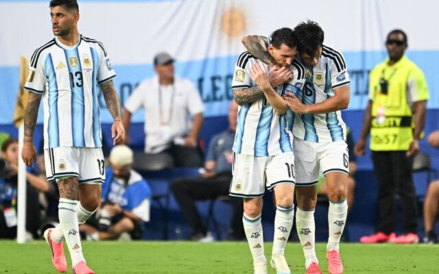¡Alarma en la Selección! Argentina perdió su identidad y Scaloni tiene tres días para recuperarla