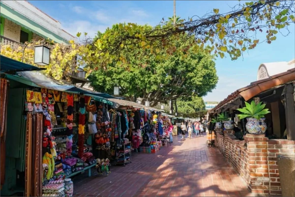 Mundial 2026 no salvó a Placita Olvera: comerciantes en crisis y negocios cerrados