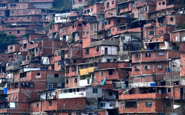 Seven out of ten Venezuelans below the poverty line: the social catastrophe no one stops