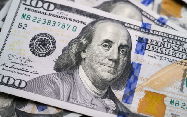 Dólar blue roza los $1530: el paralelo ya supera al oficial en plena corrida cambiaria