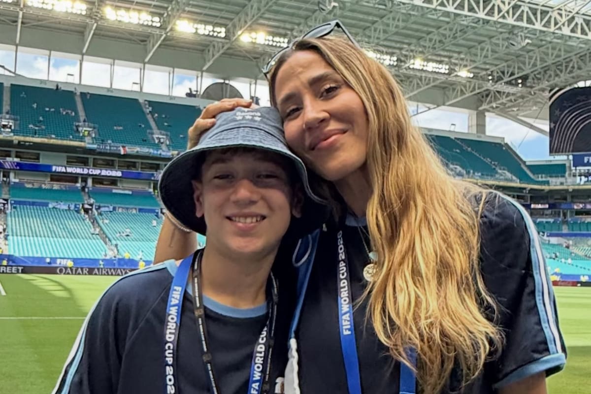 Dinosaurios en Miami: la insólita bienvenida de Jimena Barón a su hijo Momo que desconcertó a todo el aeropuerto