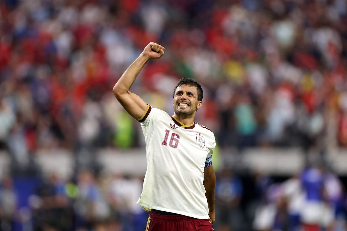 Rodri, el cowboy que aterra a la Argentina: el Balón de Oro que domina el círculo central en el Mundial