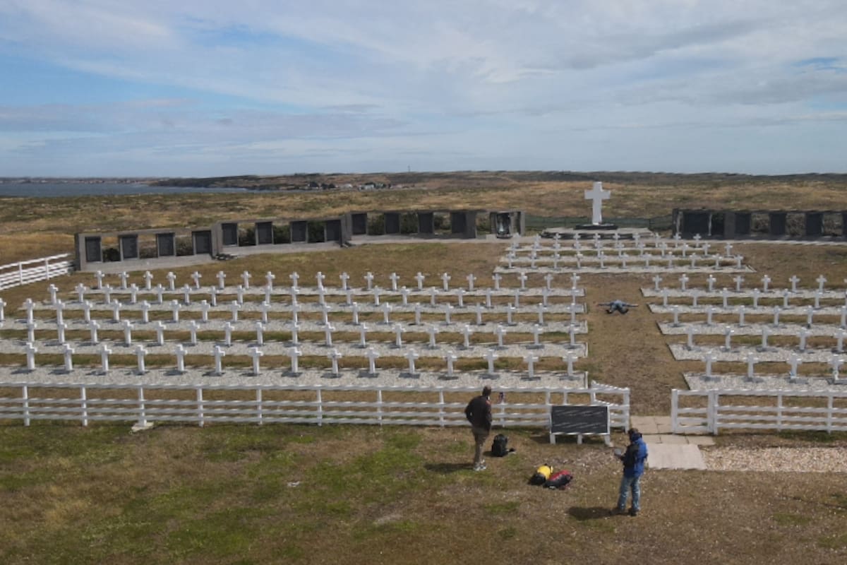 Documental sobre Malvinas lidera en Reino Unido mientras Argentina protesta por HMS Medway