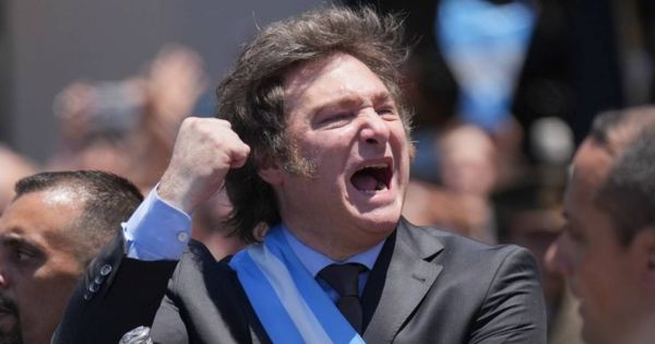 Milei anunciará postura sobre Malvinas tras dichos de Trump; Cancillería protestó por buque británico