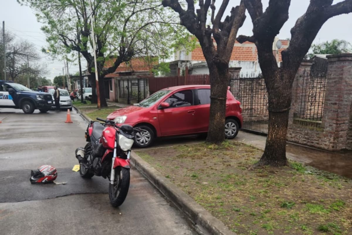 Un custodio de la ministra Monteoliva fue baleado en un intento de robo en González Catán