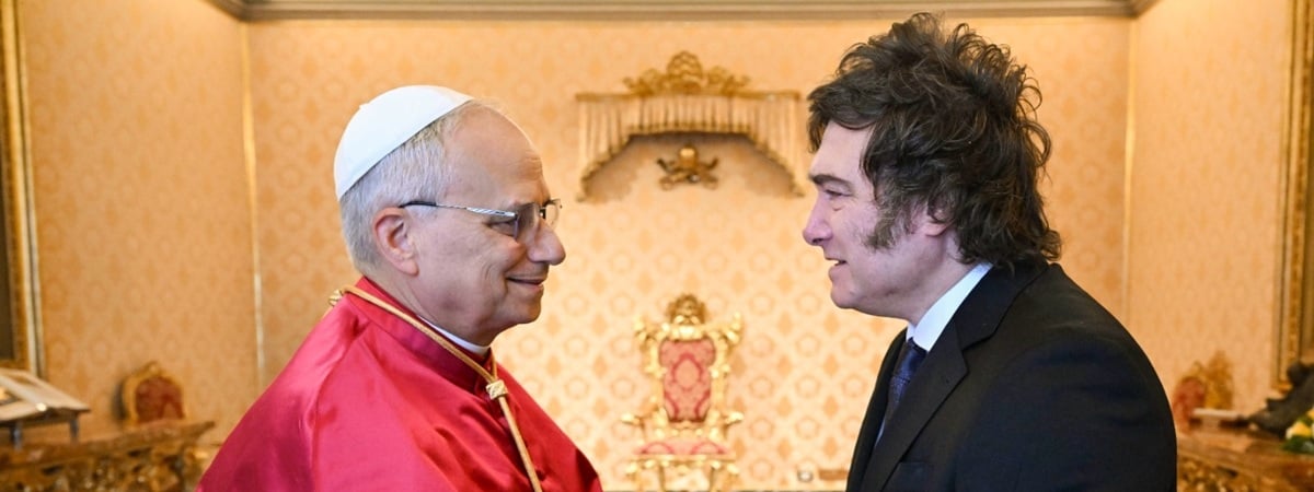 Iglesia y Gobierno: diferencias sobre la visita papal y cambios en el blanqueo
