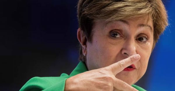 El FMI cuestionó los subsidios tarifarios y proyecta pagos de Argentina por DEG 2.082 millones en 2026